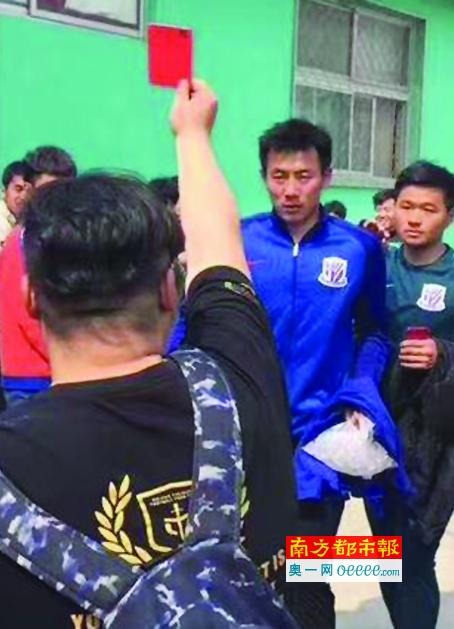 据Squawka统计，波切蒂诺执教生涯至今带队在英超对阵升班马43次，取胜37场，胜率高达86%，他是英超历史上对阵升班马球队胜率最高的主帅（仅统计至少对阵10场教练）。